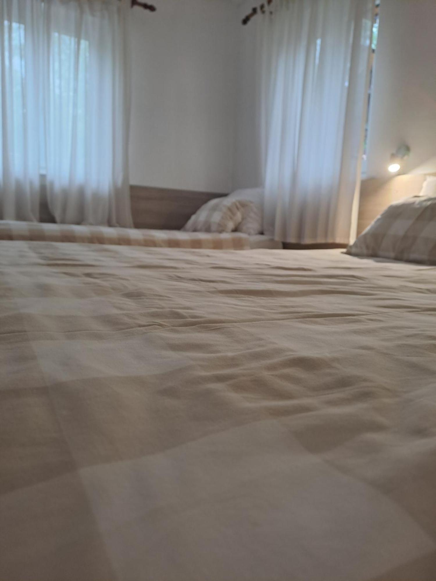 Guesthouse Andrea Пол'янк Екстер'єр фото