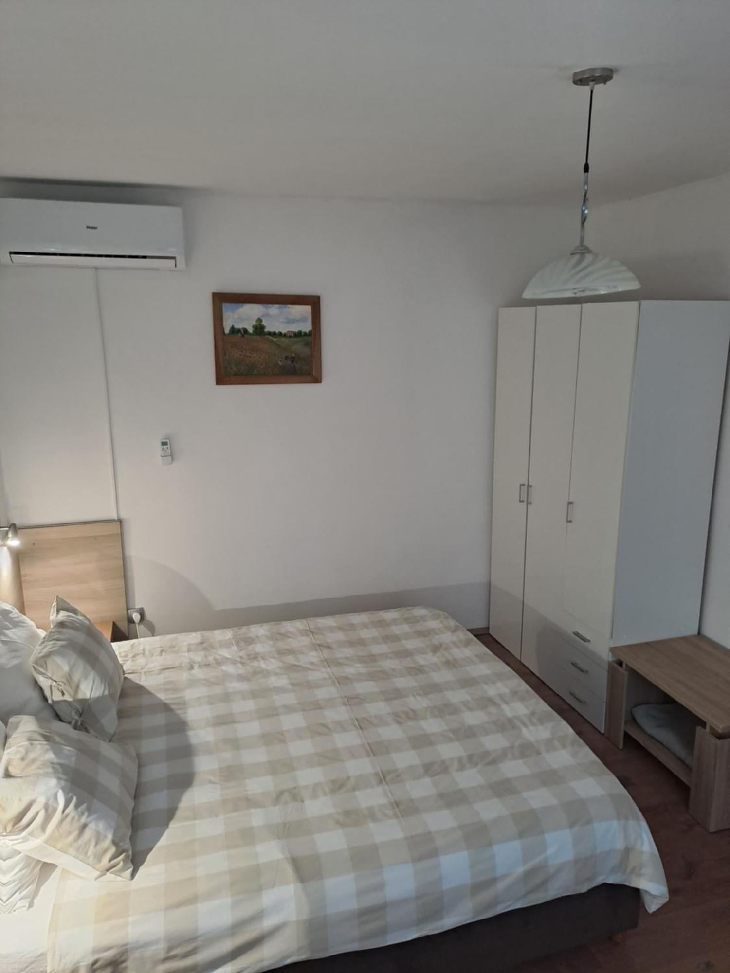 Guesthouse Andrea Пол'янк Екстер'єр фото