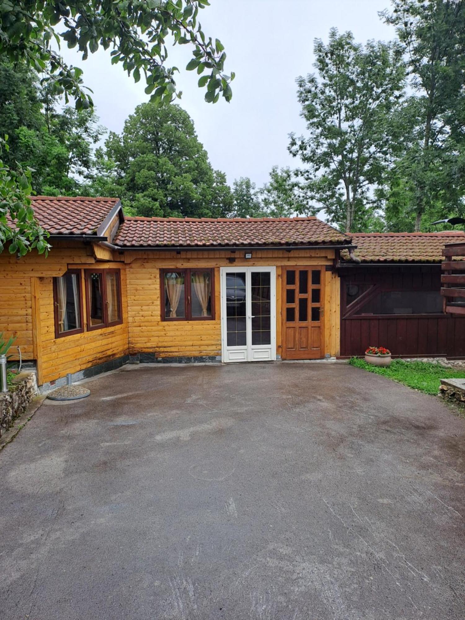 Guesthouse Andrea Пол'янк Екстер'єр фото