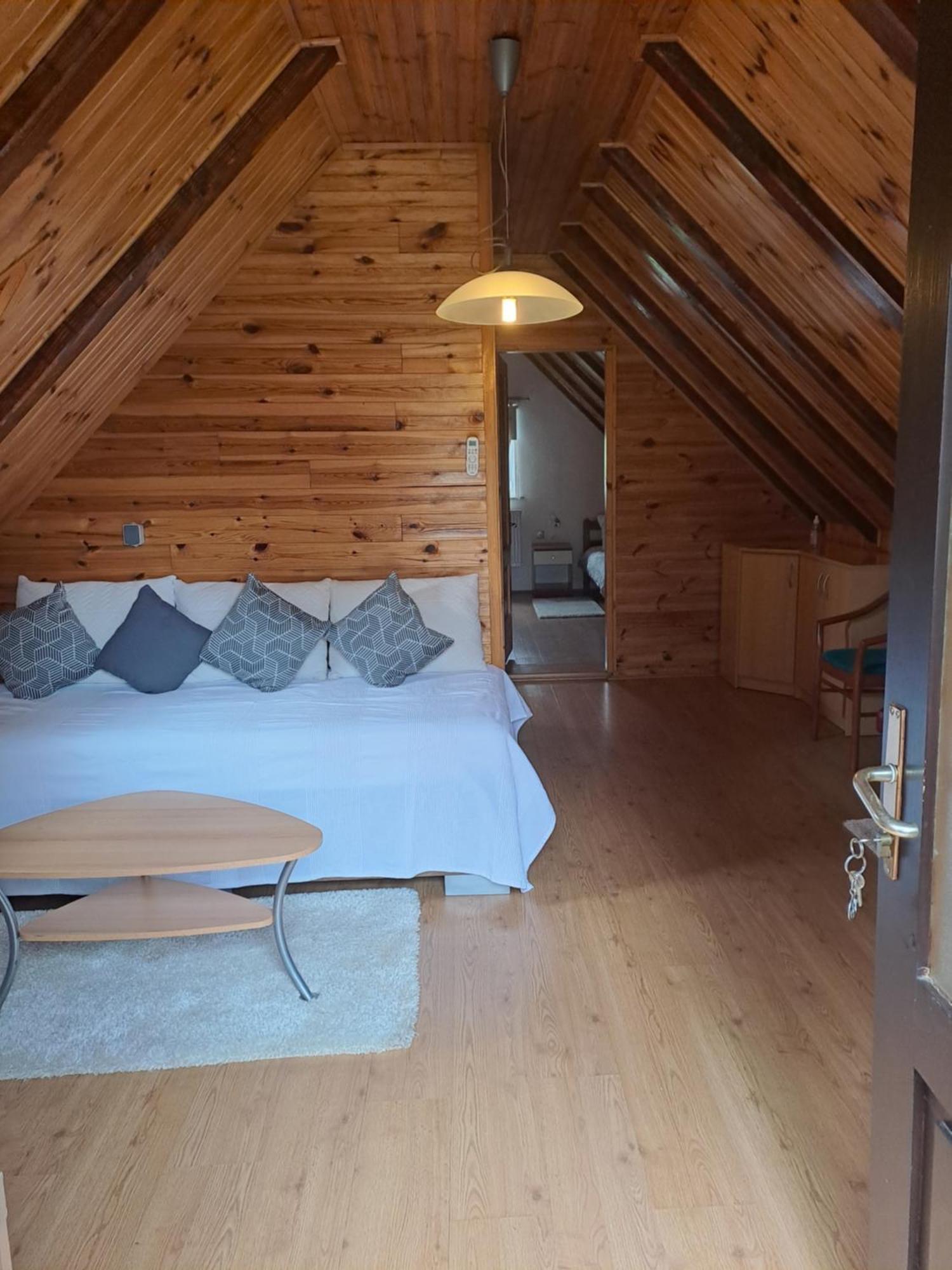 Guesthouse Andrea Пол'янк Екстер'єр фото