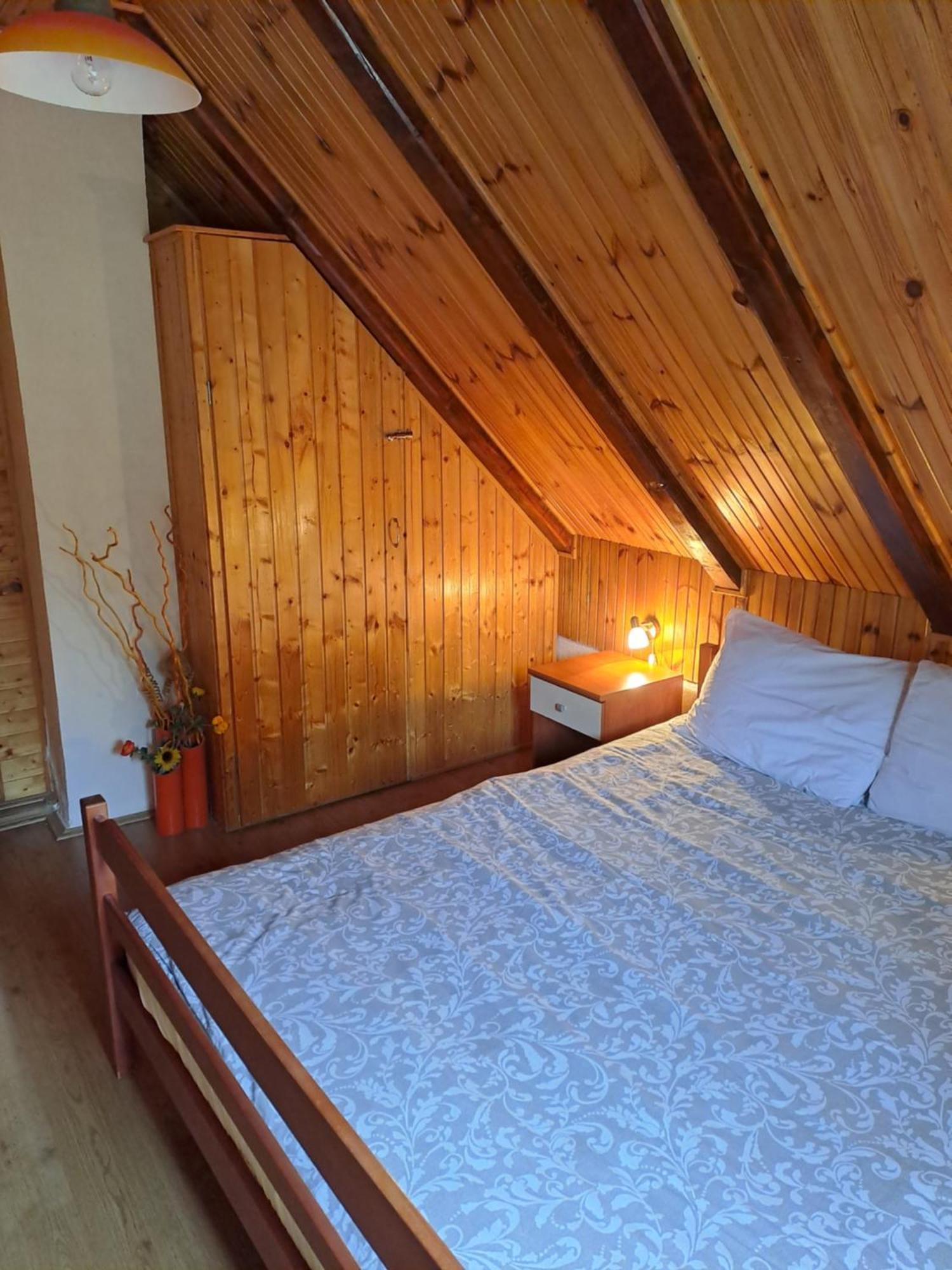 Guesthouse Andrea Пол'янк Екстер'єр фото